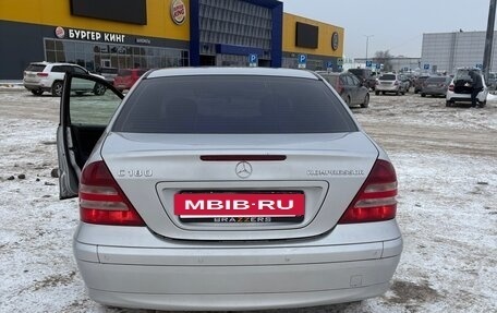 Mercedes-Benz C-Класс, 2004 год, 600 000 рублей, 3 фотография