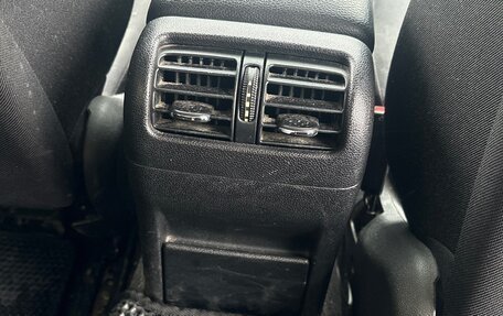 Mercedes-Benz C-Класс, 2004 год, 600 000 рублей, 12 фотография