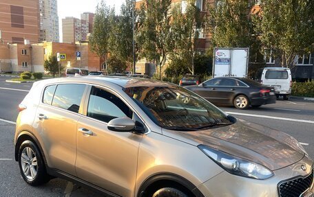 KIA Sportage IV рестайлинг, 2018 год, 1 950 000 рублей, 3 фотография