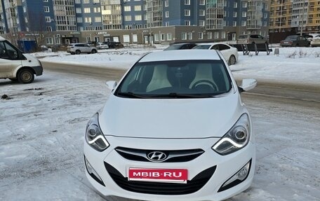 Hyundai i40 I рестайлинг, 2014 год, 1 050 000 рублей, 2 фотография