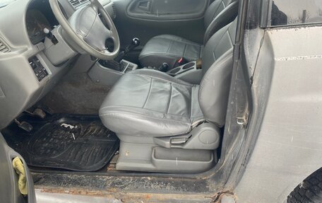 Suzuki Vitara II рестайлинг, 1998 год, 155 000 рублей, 8 фотография