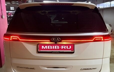 KIA Carnival, 2020 год, 4 500 000 рублей, 5 фотография