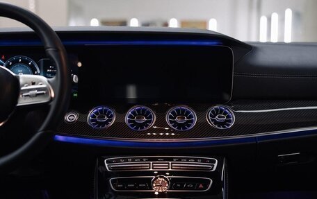 Mercedes-Benz CLS, 2018 год, 4 460 000 рублей, 7 фотография