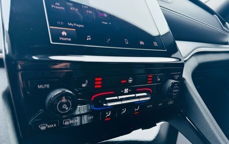 Jeep Grand Cherokee, 2023 год, 7 653 000 рублей, 21 фотография