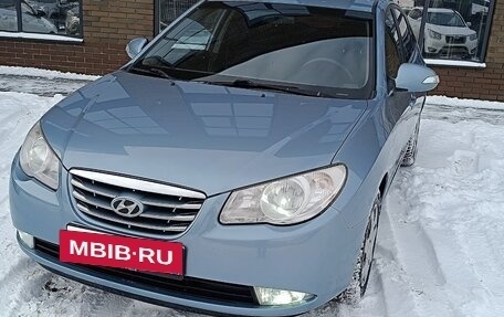 Hyundai Elantra IV, 2010 год, 800 000 рублей, 17 фотография