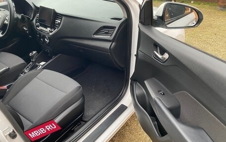 Hyundai Solaris II рестайлинг, 2021 год, 1 570 000 рублей, 15 фотография