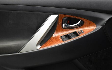 Toyota Camry, 2011 год, 1 350 000 рублей, 9 фотография