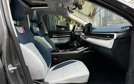 Geely Emgrand, 2023 год, 999 060 рублей, 10 фотография