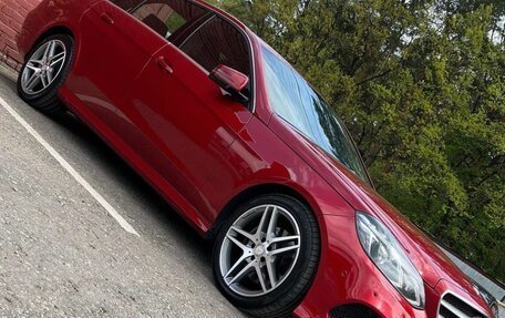 Mercedes-Benz E-Класс, 2013 год, 2 000 000 рублей, 1 фотография