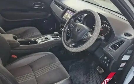 Honda Vezel, 2019 год, 2 200 000 рублей, 8 фотография