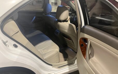 Toyota Camry, 2008 год, 1 150 000 рублей, 13 фотография