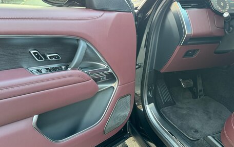 Land Rover Range Rover IV рестайлинг, 2022 год, 20 500 000 рублей, 11 фотография