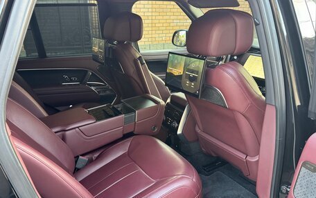 Land Rover Range Rover IV рестайлинг, 2022 год, 20 500 000 рублей, 14 фотография