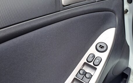 Hyundai Solaris II рестайлинг, 2014 год, 860 000 рублей, 11 фотография