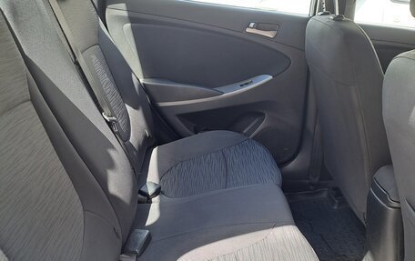 Hyundai Solaris II рестайлинг, 2014 год, 860 000 рублей, 15 фотография