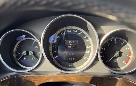 Mercedes-Benz E-Класс, 2013 год, 2 000 000 рублей, 14 фотография