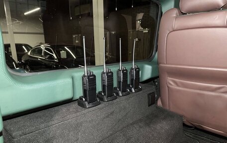 Land Rover Defender I, 2009 год, 6 000 000 рублей, 9 фотография