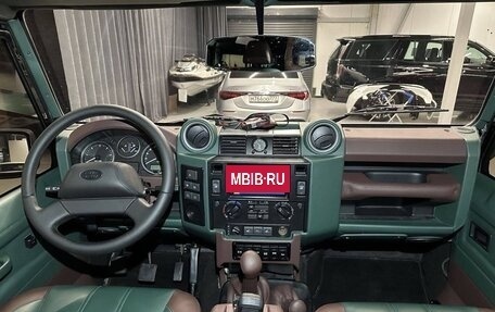 Land Rover Defender I, 2009 год, 6 000 000 рублей, 5 фотография
