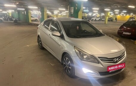 Hyundai Solaris II рестайлинг, 2016 год, 850 000 рублей, 5 фотография