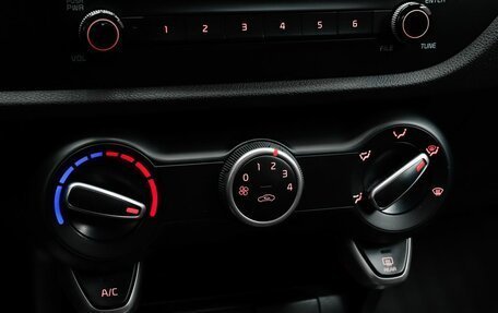 KIA Rio IV, 2017 год, 1 419 000 рублей, 13 фотография