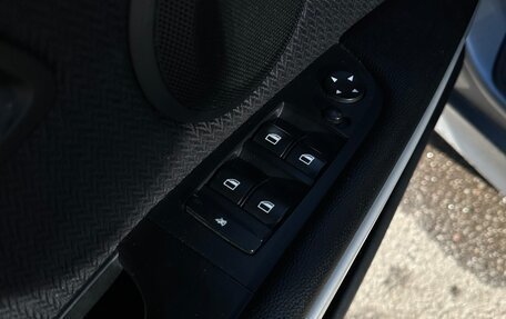 BMW 3 серия, 2011 год, 1 120 000 рублей, 16 фотография