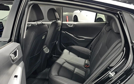 Hyundai IONIQ, 2021 год, 1 300 060 рублей, 6 фотография