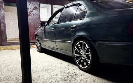 BMW 5 серия, 1996 год, 285 000 рублей, 4 фотография