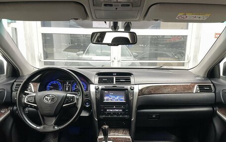 Toyota Camry, 2015 год, 1 770 000 рублей, 11 фотография