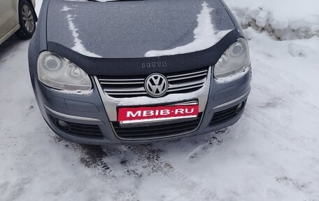 Volkswagen Jetta VI, 2010 год, 400 000 рублей, 2 фотография