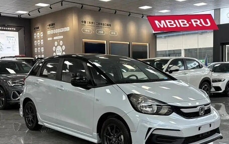 Honda Fit, 2022 год, 1 300 060 рублей, 3 фотография