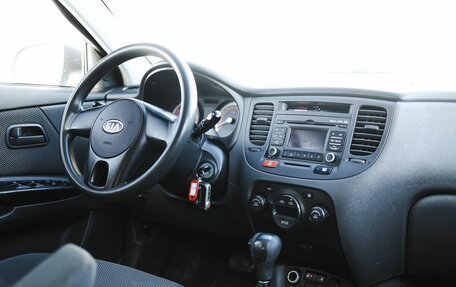 KIA Rio II, 2011 год, 679 000 рублей, 10 фотография