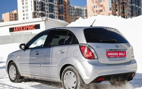 KIA Rio II, 2011 год, 679 000 рублей, 5 фотография
