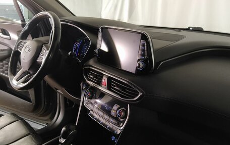 Hyundai Santa Fe IV, 2018 год, 2 249 000 рублей, 13 фотография