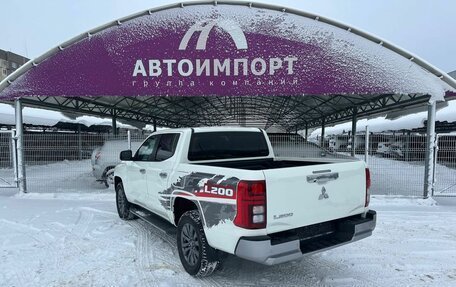 Mitsubishi L200, 2025 год, 5 990 000 рублей, 8 фотография