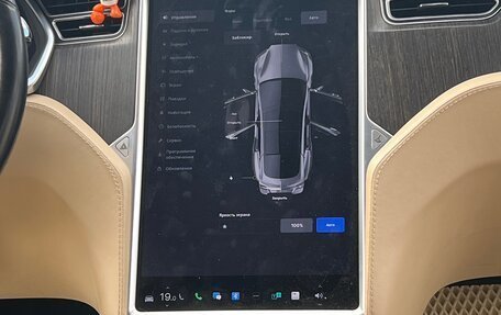 Tesla Model S I, 2013 год, 1 800 000 рублей, 17 фотография