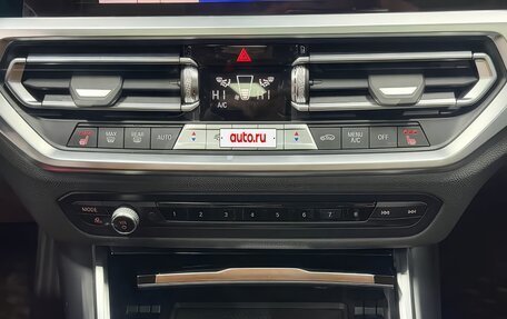 BMW 3 серия, 2022 год, 3 390 000 рублей, 10 фотография