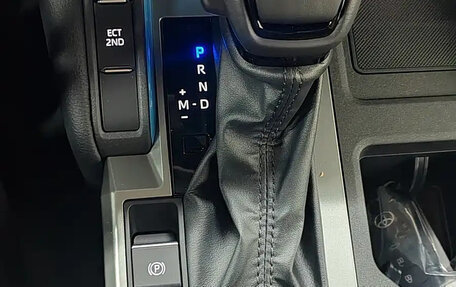 Toyota Land Cruiser Prado, 2025 год, 10 900 000 рублей, 7 фотография