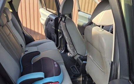 Land Rover Freelander II рестайлинг 2, 2010 год, 1 350 000 рублей, 15 фотография