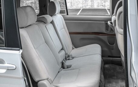 Toyota ISis I, 2010 год, 1 429 000 рублей, 9 фотография