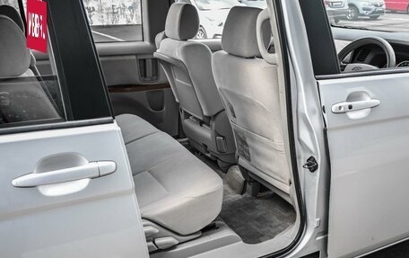 Toyota ISis I, 2010 год, 1 429 000 рублей, 12 фотография