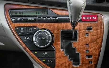 Toyota ISis I, 2010 год, 1 429 000 рублей, 20 фотография