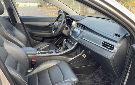 Geely Emgrand, 2022 год, 1 000 009 рублей, 17 фотография