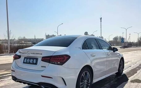 Mercedes-Benz A-Класс, 2021 год, 1 750 000 рублей, 5 фотография