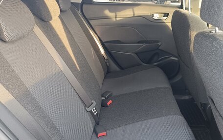 Hyundai Solaris II рестайлинг, 2019 год, 1 729 000 рублей, 9 фотография