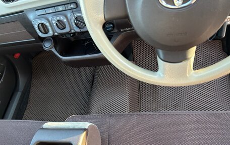 Toyota Passo III, 2010 год, 680 000 рублей, 12 фотография