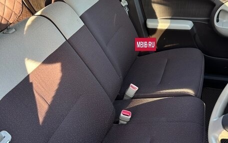 Toyota Passo III, 2010 год, 680 000 рублей, 11 фотография