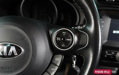 KIA Soul II рестайлинг, 2017 год, 1 599 000 рублей, 22 фотография