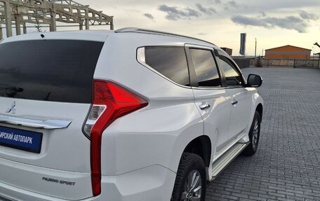 Mitsubishi Pajero Sport III рестайлинг, 2018 год, 3 700 000 рублей, 5 фотография