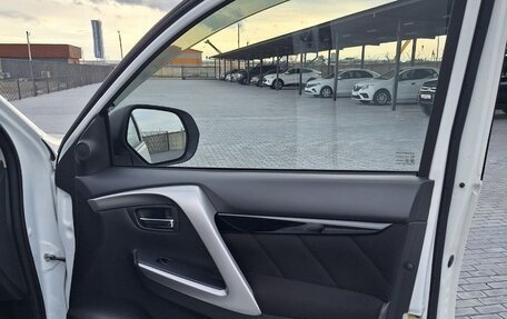 Mitsubishi Pajero Sport III рестайлинг, 2018 год, 3 700 000 рублей, 10 фотография