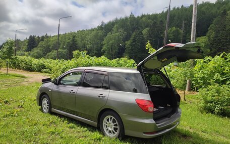 Nissan Wingroad III, 2012 год, 650 000 рублей, 2 фотография